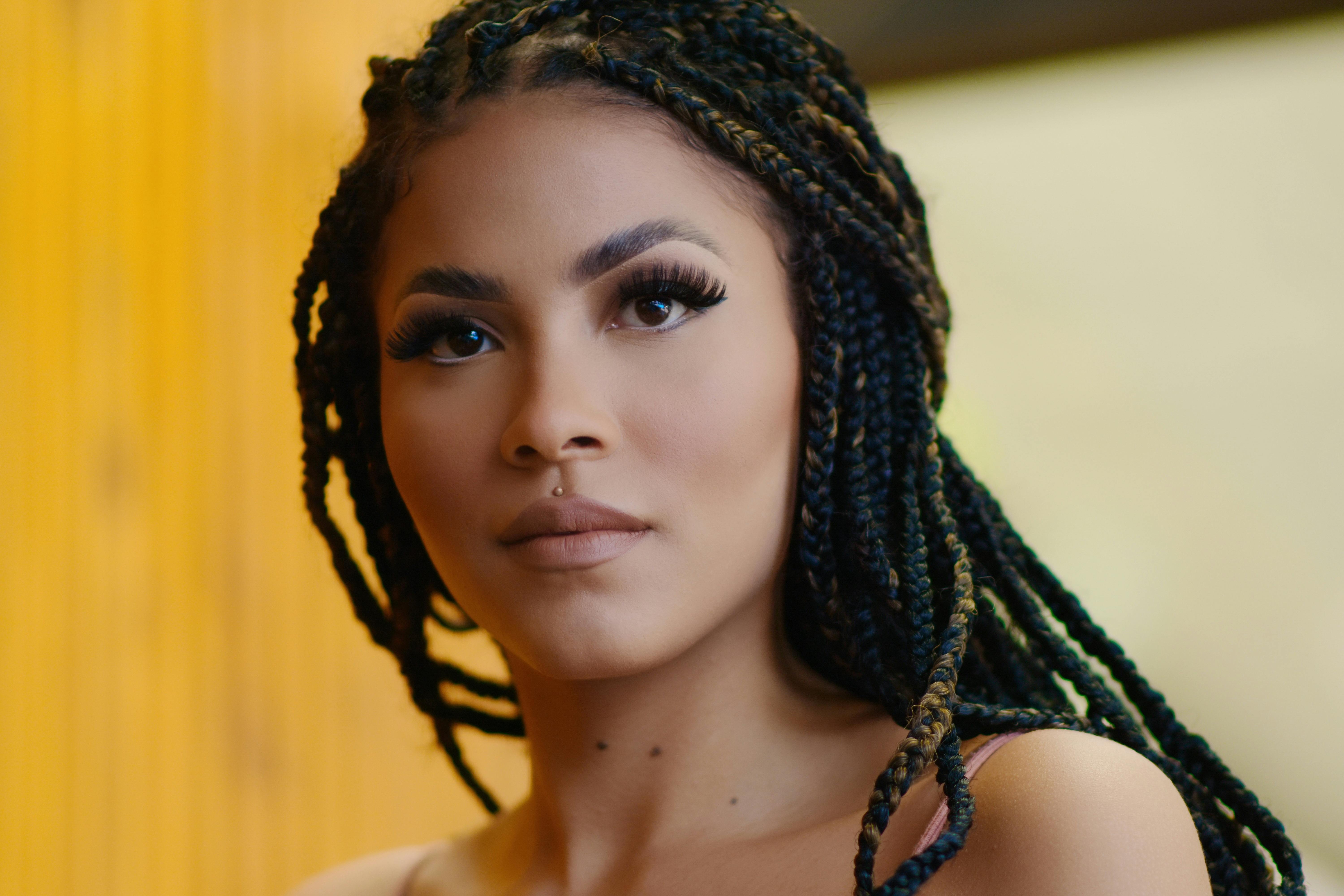 菌菇生产车间与质检场景